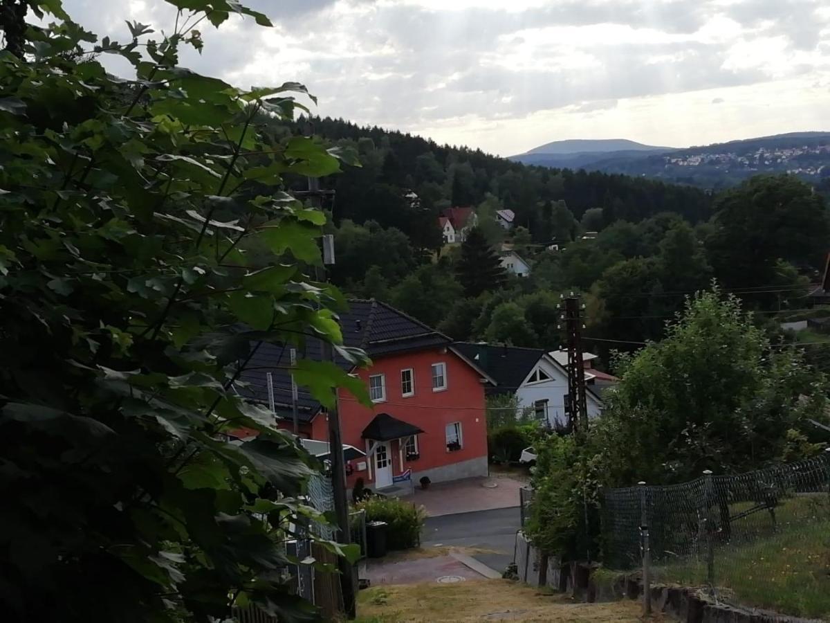 Ferienwohnung Fliederweg Suhl Dış mekan fotoğraf